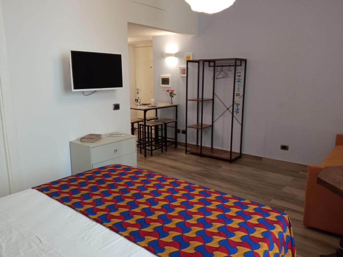 Apartamento Cappuccini Express House Pozzuoli Exterior foto