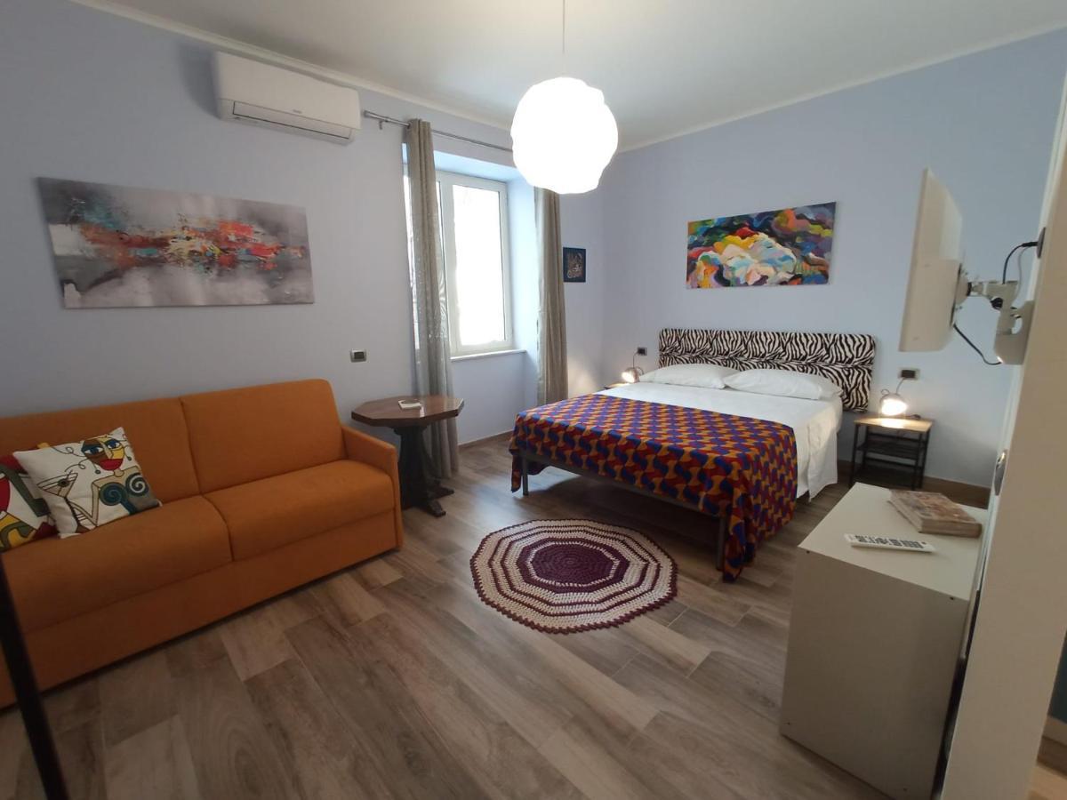 Apartamento Cappuccini Express House Pozzuoli Exterior foto