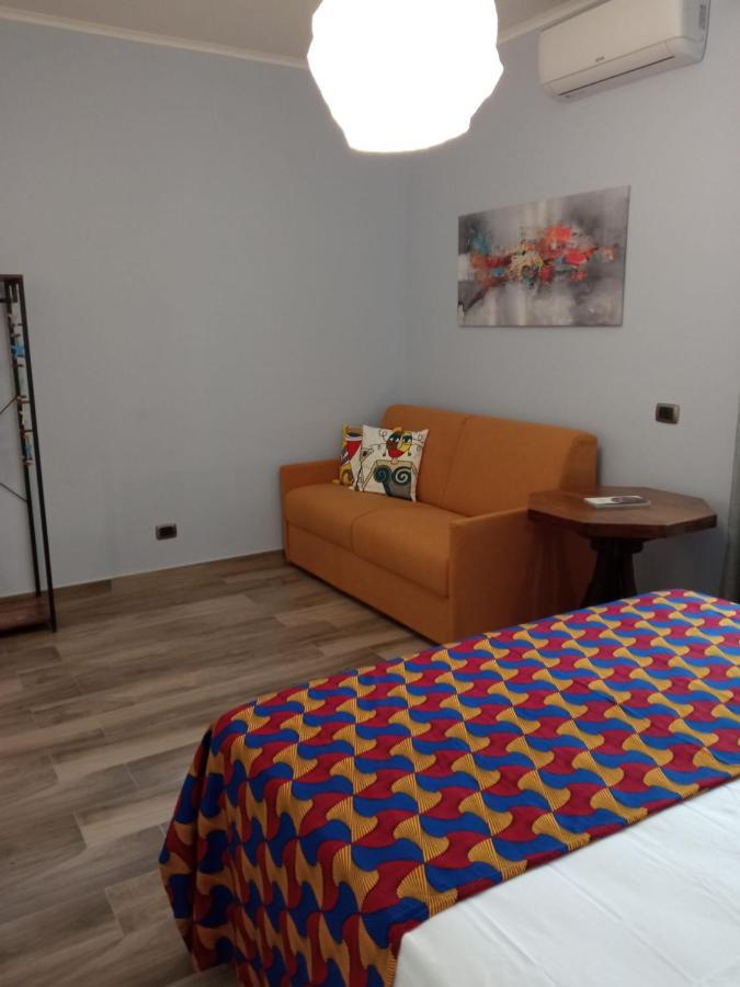 Apartamento Cappuccini Express House Pozzuoli Exterior foto