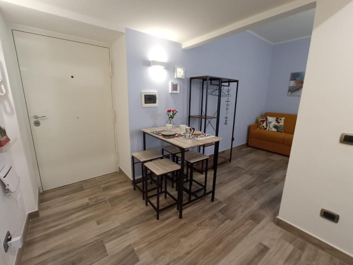 Apartamento Cappuccini Express House Pozzuoli Exterior foto
